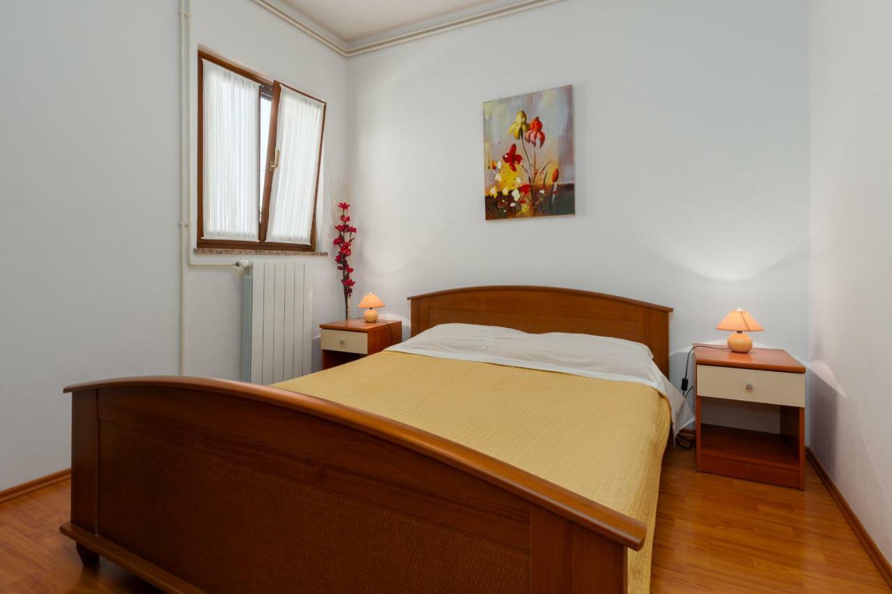 Apartment Softic Пула Экстерьер фото